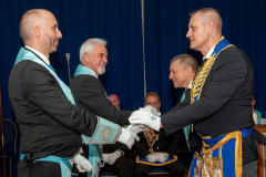 19-WM-and-IPM-receive-award-coins-from-IPPM-and-DoC